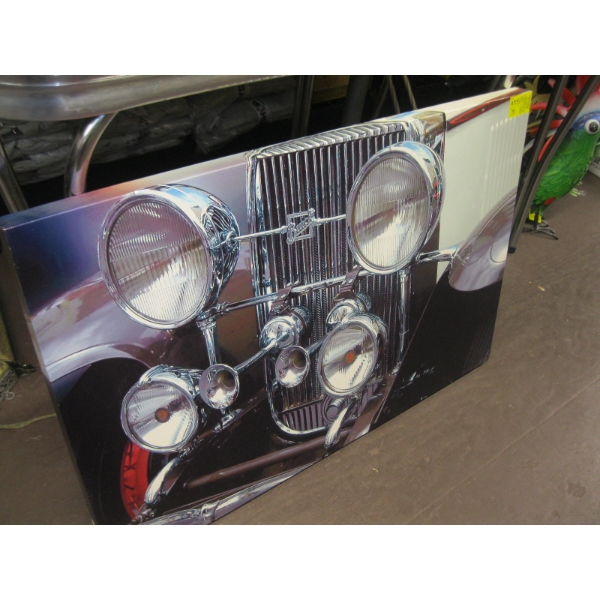 PICTURE OF FRONT OF OLD BUICK CAR