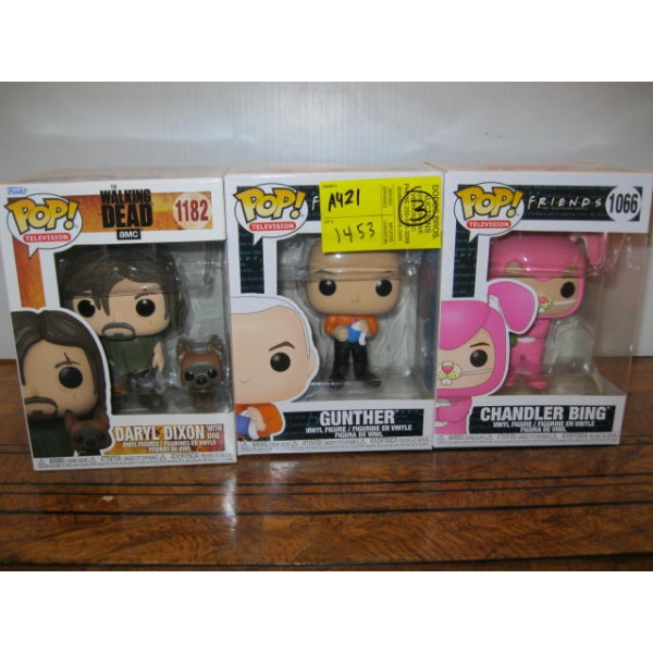 3 POP BOBBLE HEADS