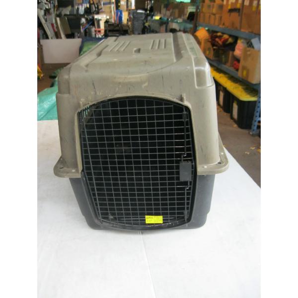 LG. DOG CRATE