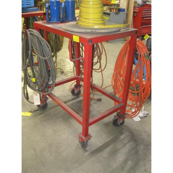 RED WELDING CART ON CASTORS