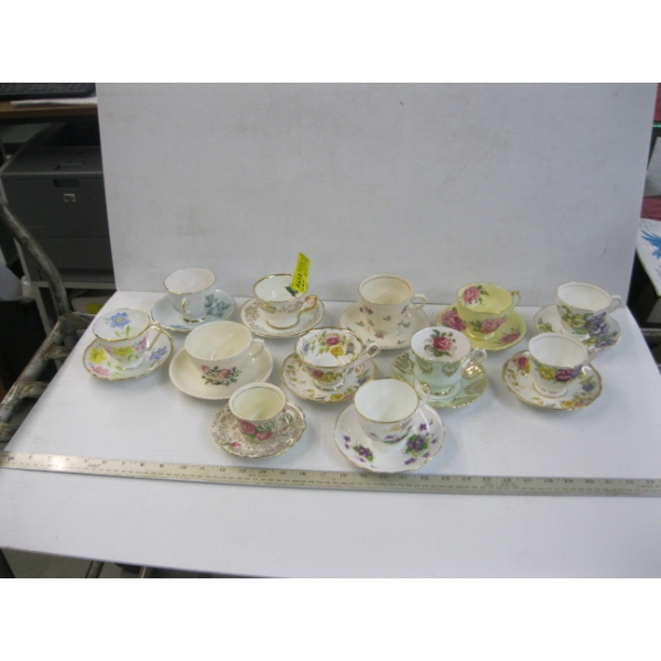 12 TEACUPS & SAUCERS