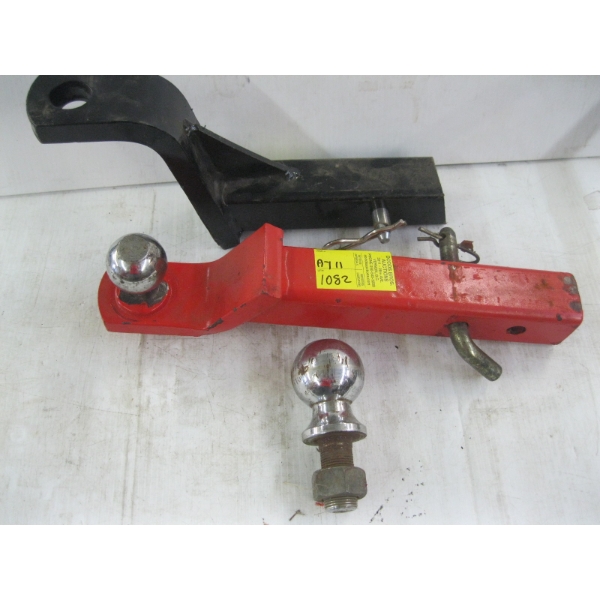 2 RECEIVER HITCHES