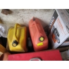 Image 1 : 2 FUEL CANS