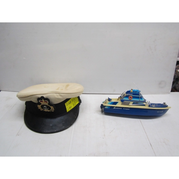 CAPTAIN'S HAT & PLASTIC BOAT