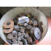 Image 3 : TUB OF MISC. GRINDING/POLISHING WHEELS, ETC.