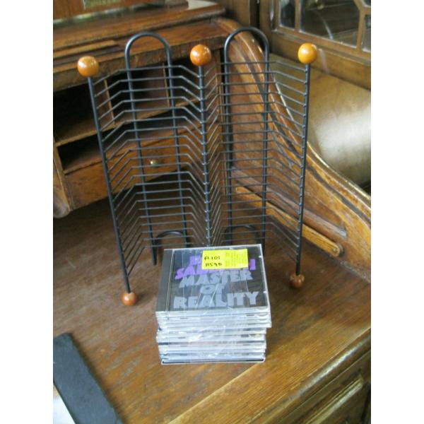 CD RACK W/10 CDs