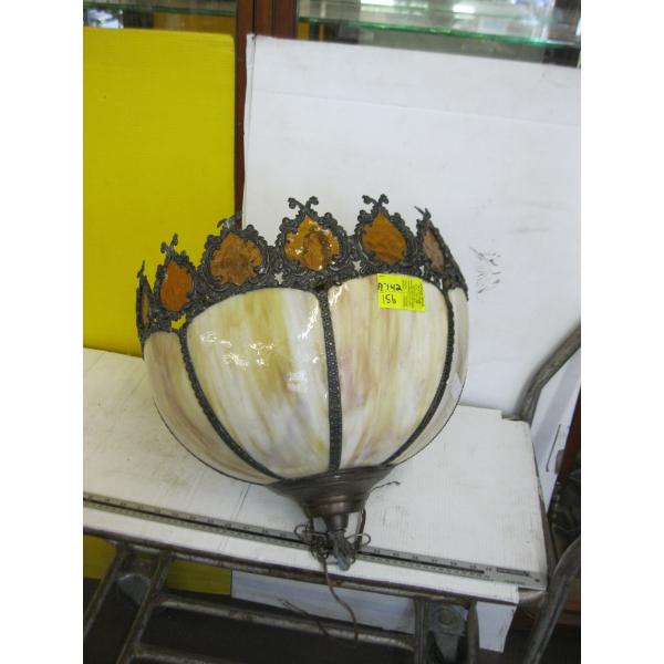 STAIN GLASS HANGING LIGHT FIXTURE