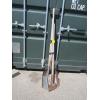 Image 1 : BUNDLE OF SHOVELS