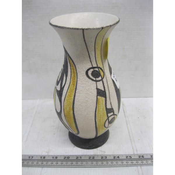 WEST GERMAN MCM RUSCHA VASE