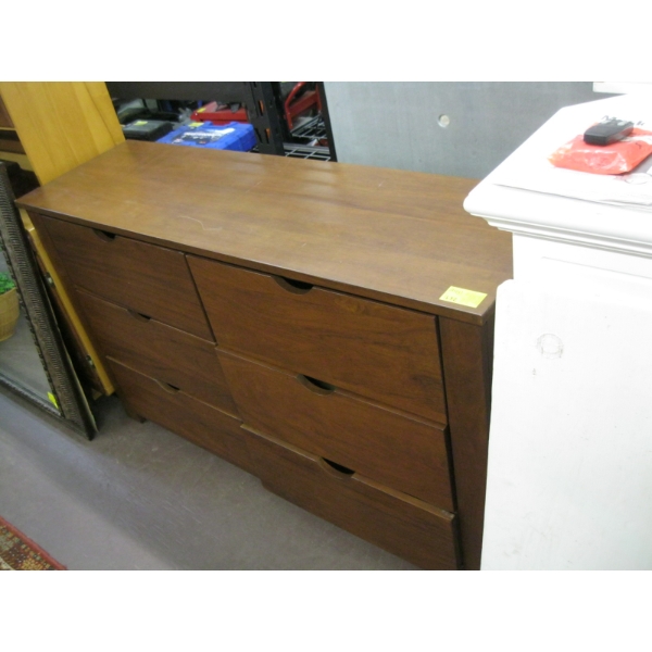 6 DRAWER DRESSER