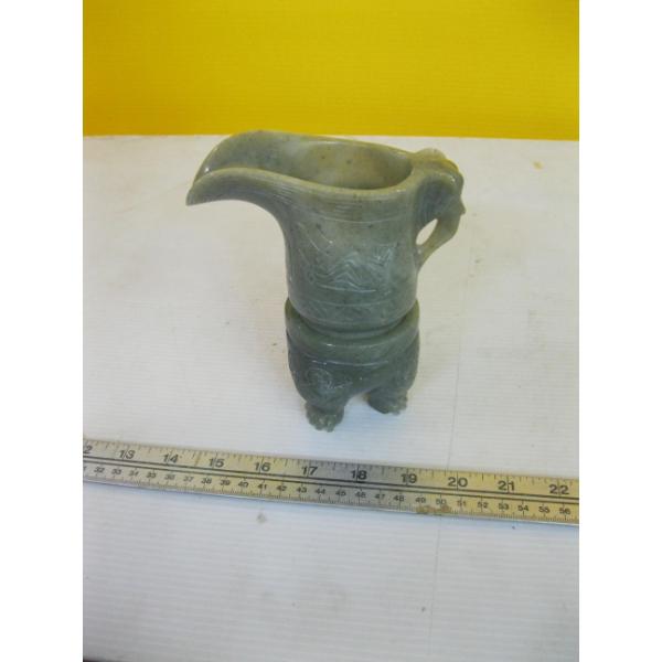 CHINESE CARVED VESSEL - JADE W/STAND