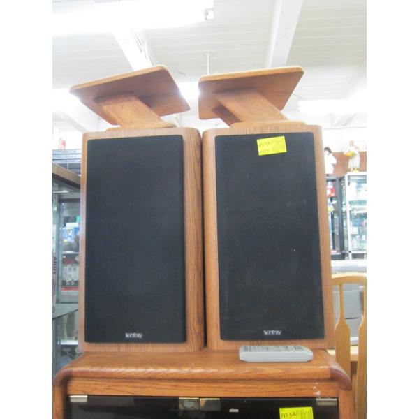PAIR OF INFINITY SPEAKERS W/STANDS