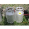 Image 1 : 2 CREAM CANS