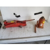 Image 1 : MOTOMASTER HYDRAULIC JACK & A BOTTLE JACK