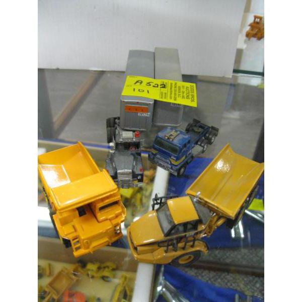 2 SEMI TRUCKS & 2 DUMPTRUCKS - ALL DIECAST
