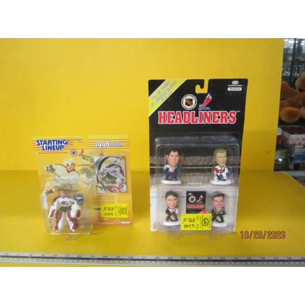 HOCKEY FIGURINES