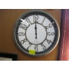 Image 1 : LARGE CLOCK