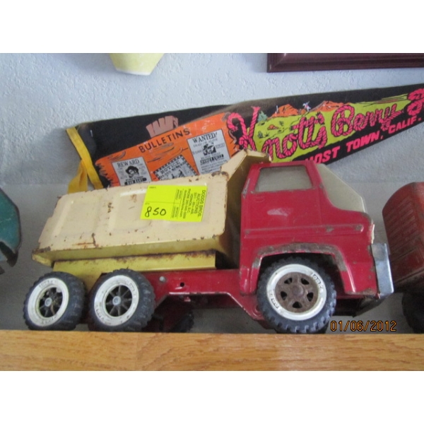 TIN TONKA DUMP TRUCK