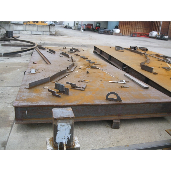 LG. STEEL TEMPLATE PLATFORM, APPROX. 8'X