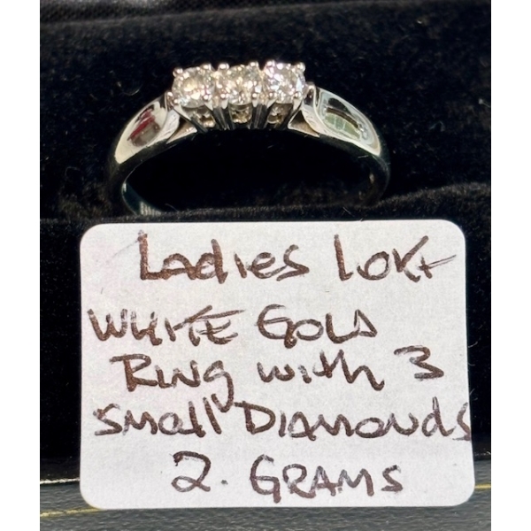 LADIES 10KT WHITE GOLD RING W/3 SM. DIAMONDS, 2G, SZ 6 3/4