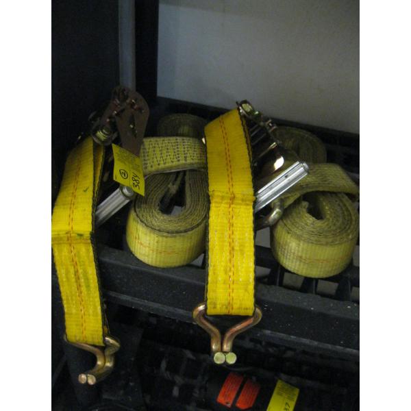 2 RATCHET TIEDOWN STRAPS