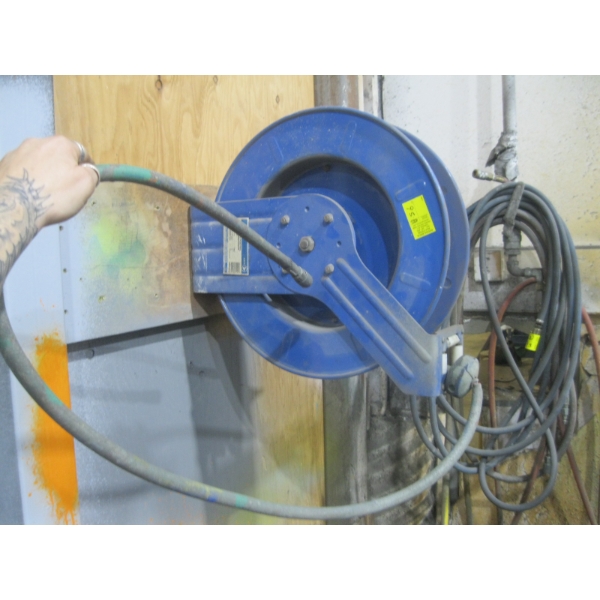 JET SPRING REWIND HOSE REEL W/HOSE