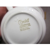 Image 5 : 2 FLATS OF CORNING WARE & GOLD RIM GLASSES