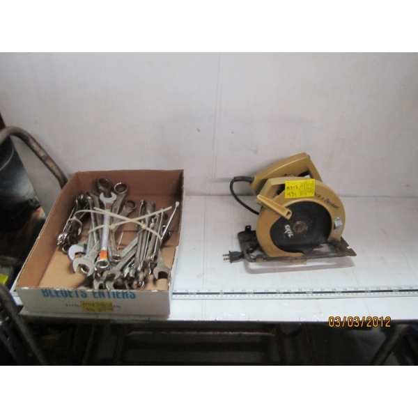 BLACK & DECKER CIRCULAR SAW & 3 BUNDLES OF COMBINATION WRENCHES