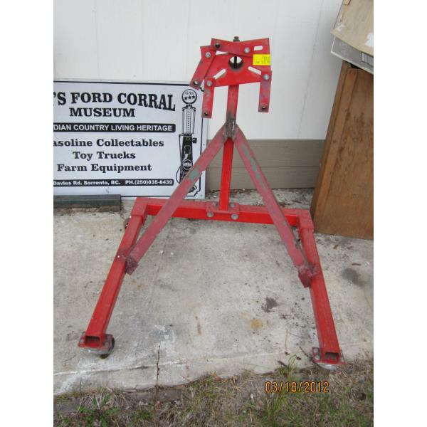 ENGINE STAND