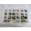 Image 1 : TRAY OF COSTUME JEWELLERY