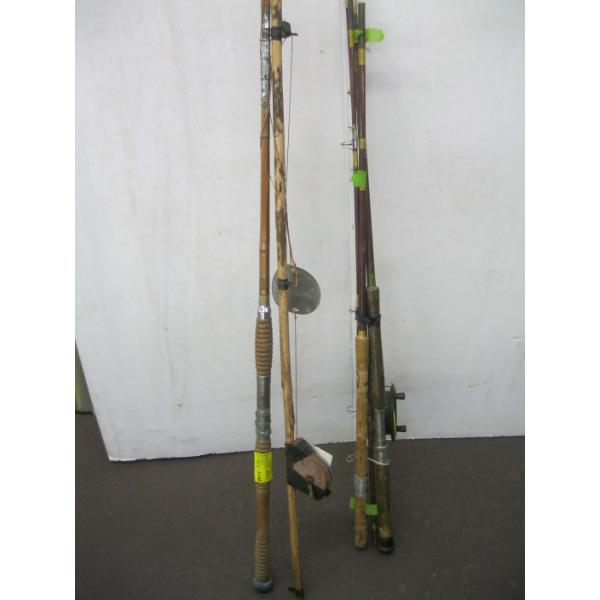 BUNDLE OF WOODEN & BAMBOO FISHING RODS & A REEL