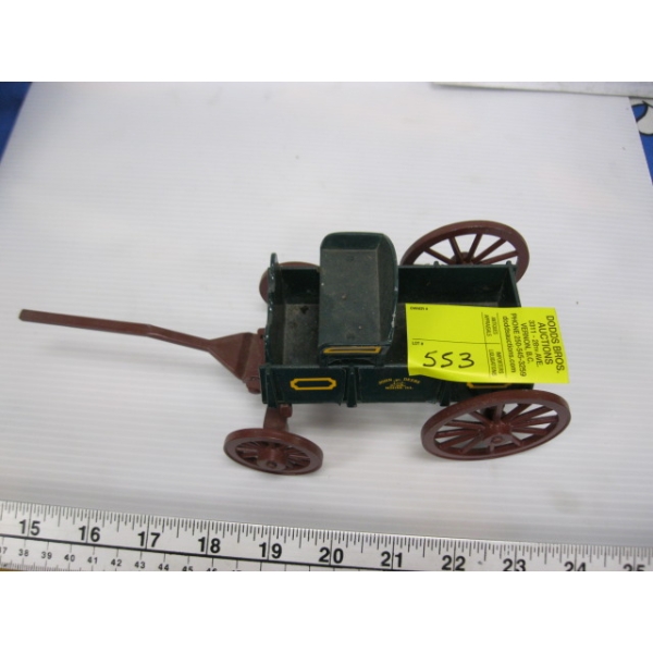 DIECAST JOHN DEERE WAGON