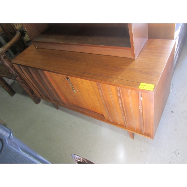 MCM RECORD CABINET W/SLIDING DOORS