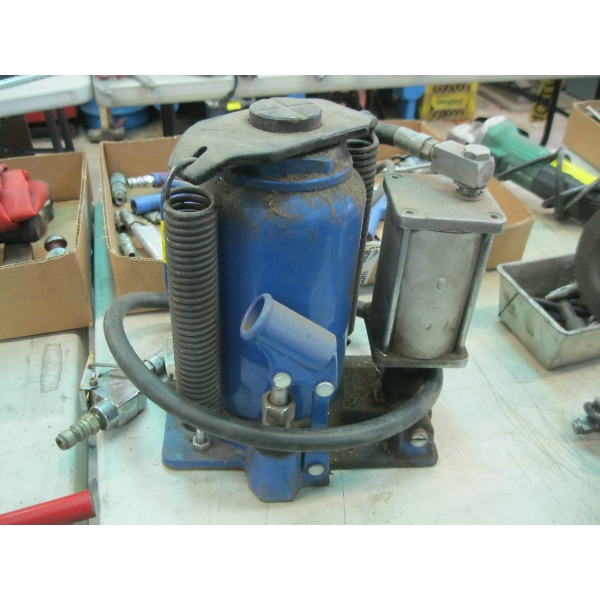 POWERFIST 20 TON PNEUMATIC BOTTLE JACK