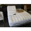 Image 1 : COMPLETE QUEEN SIZE ELECTRIC BED W/SPLIT HEAD/BED, KINGSDOWN FLEX TECH MATTRESS & HEADBOARD