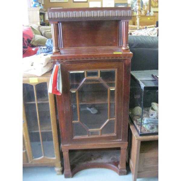 BEVEL GLASS FRONT CABINET/SHELF UNIT
