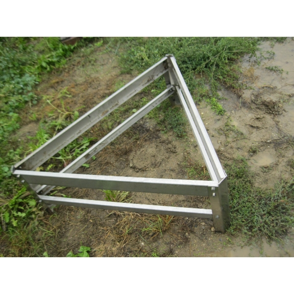 STAINLESS STEEL TANK STAND - APPROX. 3'