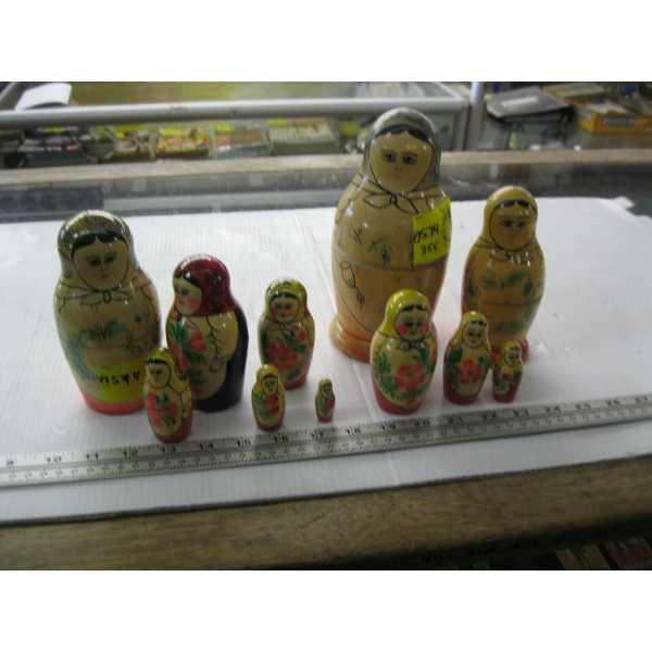 2 SETS OF RUSSIAN NESTING DOLLS
