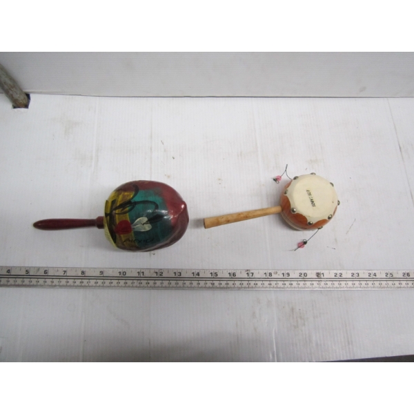 2 MUSICAL INSTRUMENTS