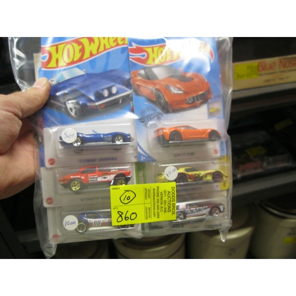 10 NEW HOTWHEELS CARS