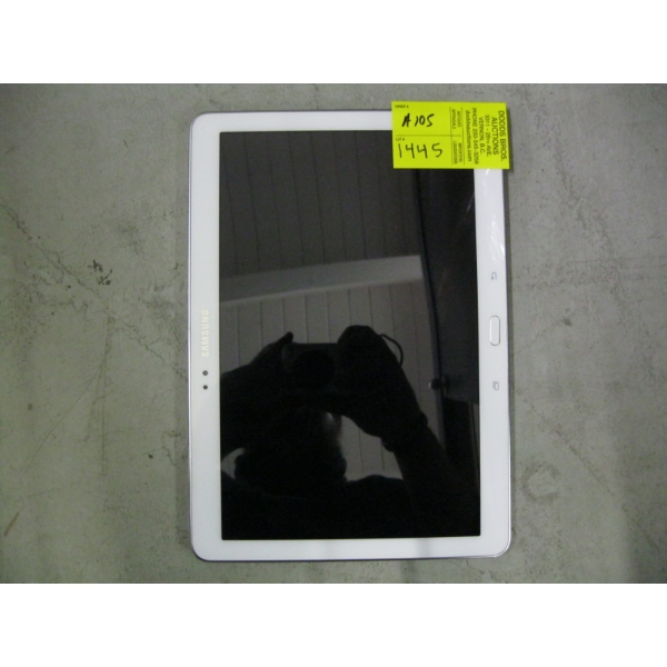 SAMSUNG TABLET