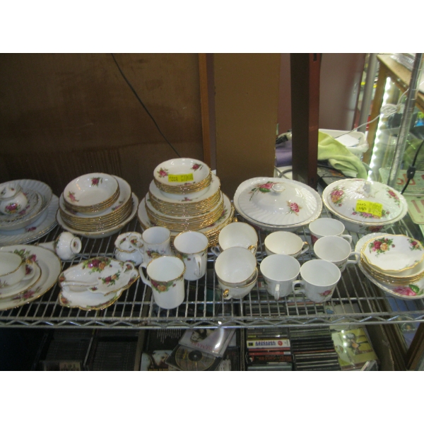 ASST. CHINA DISHES - SOME ROYAL ALBERT OLD COUNTRY ROSE