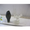 Image 2 : 2 CRYSTAL BIRD FIGURINES - 1 IS DAMAGED/REPAIRED, & A GLASS VASE