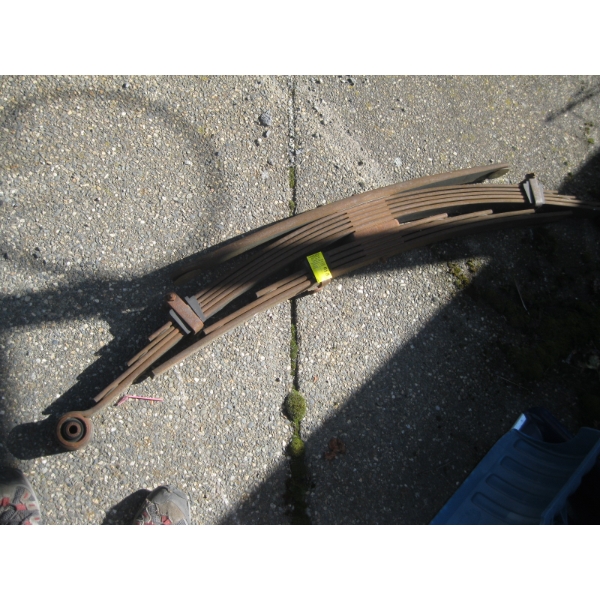 LG. LEAF SPRING