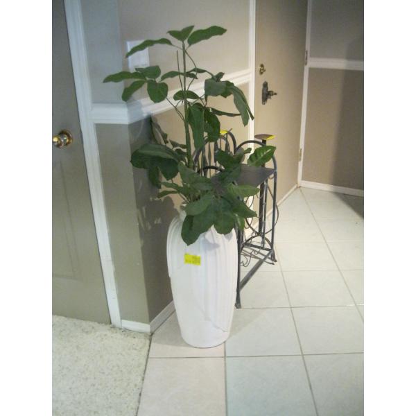 LG. PLANTER W/ARTIFICIAL PLANT