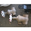 Image 2 : 2 VALVES & A RADIATOR