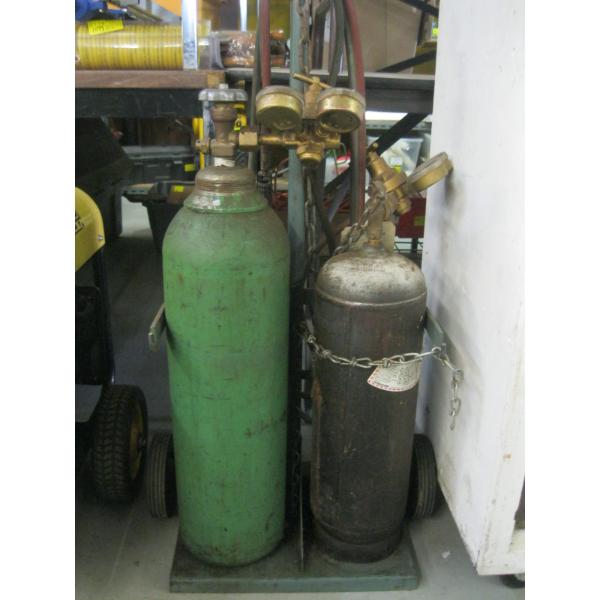 OXY ACETYLENE CART W/BOTTLES, GAUGES, HOSE