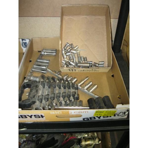 3/8" DRIVE, 1/4" DRIVE SOCKETS, WESTWARD RATCHET WRENCHES, ETC.