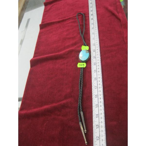NAVAJO BOLO TIE W/TURQUOISE STONE