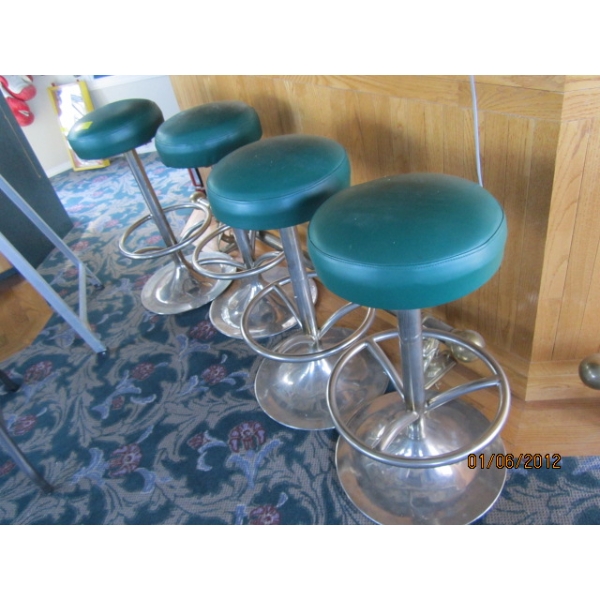4 GREEN TOP BAR STOOLS